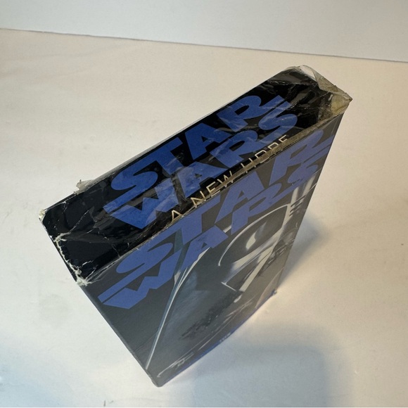 Star Wars: A New Hope VHS 1995 Lucasfilm LTD. Digitally Mastered - Picture 2 of 5